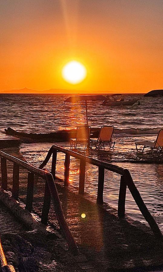 Melrose Maisonette By The Sea Anavyssos Esterno foto